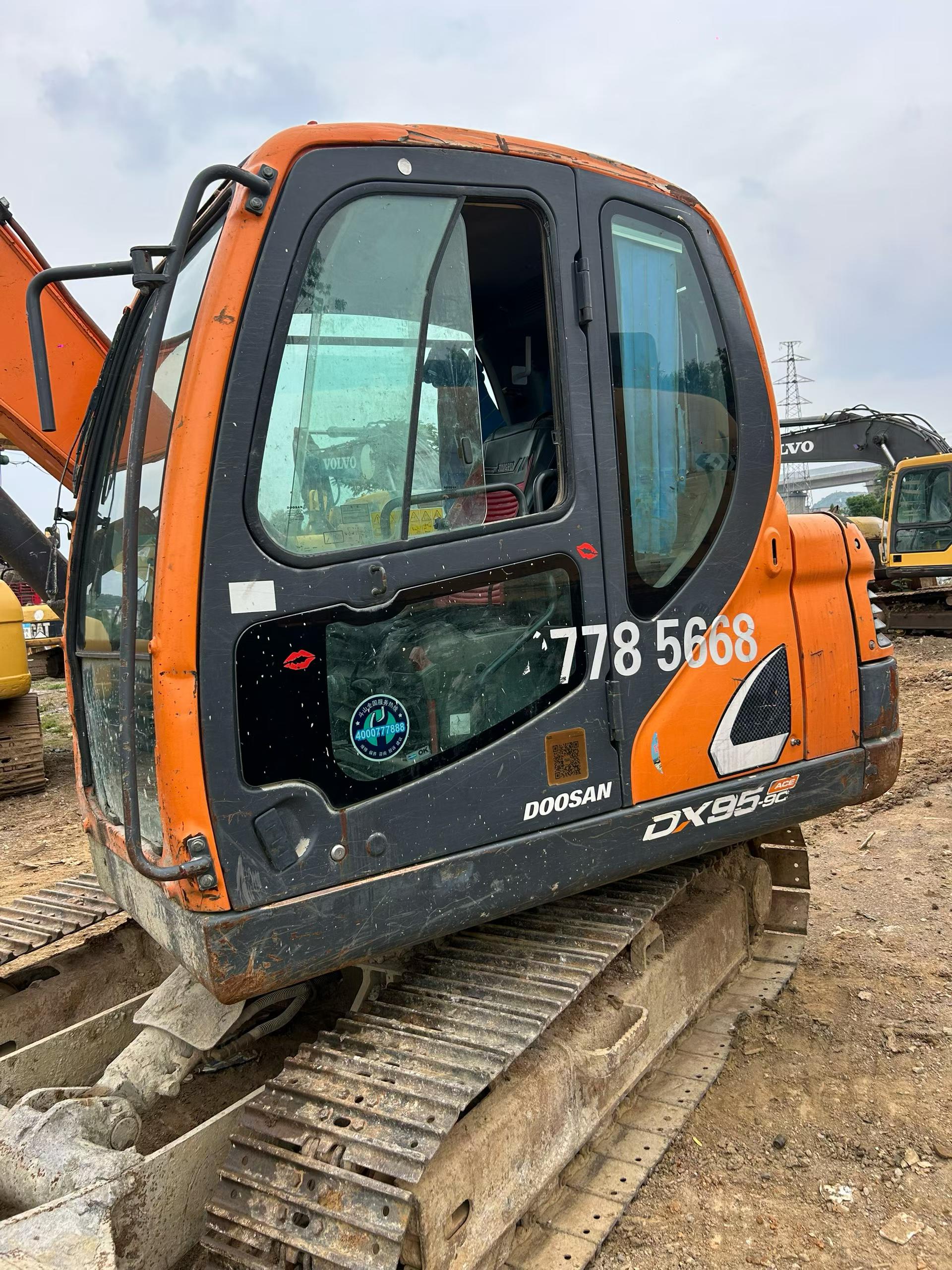 Buy Doosan DX75 Used Excavator / 6