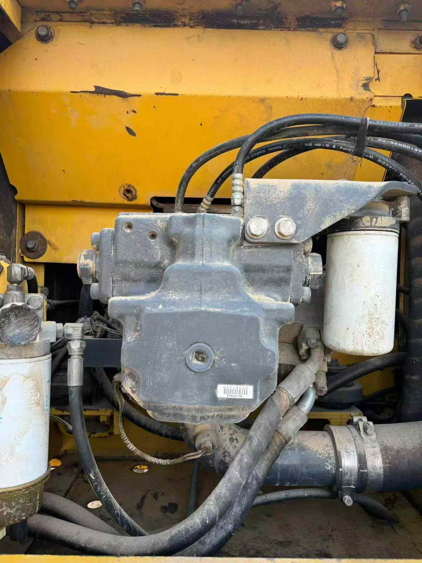 Buy Komatsu PC240-6 Used Excavator / 9
