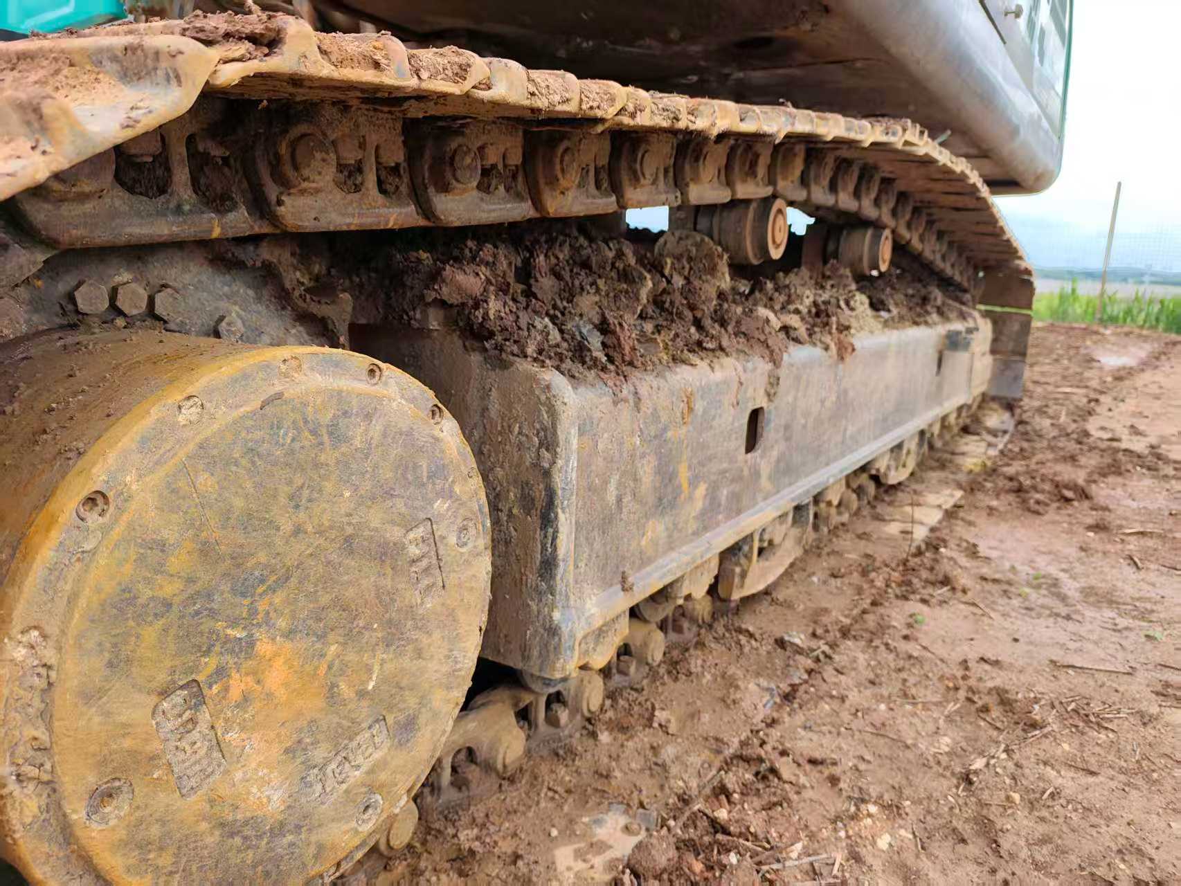 Buy Kobelco SK260 Used Excavator / 5