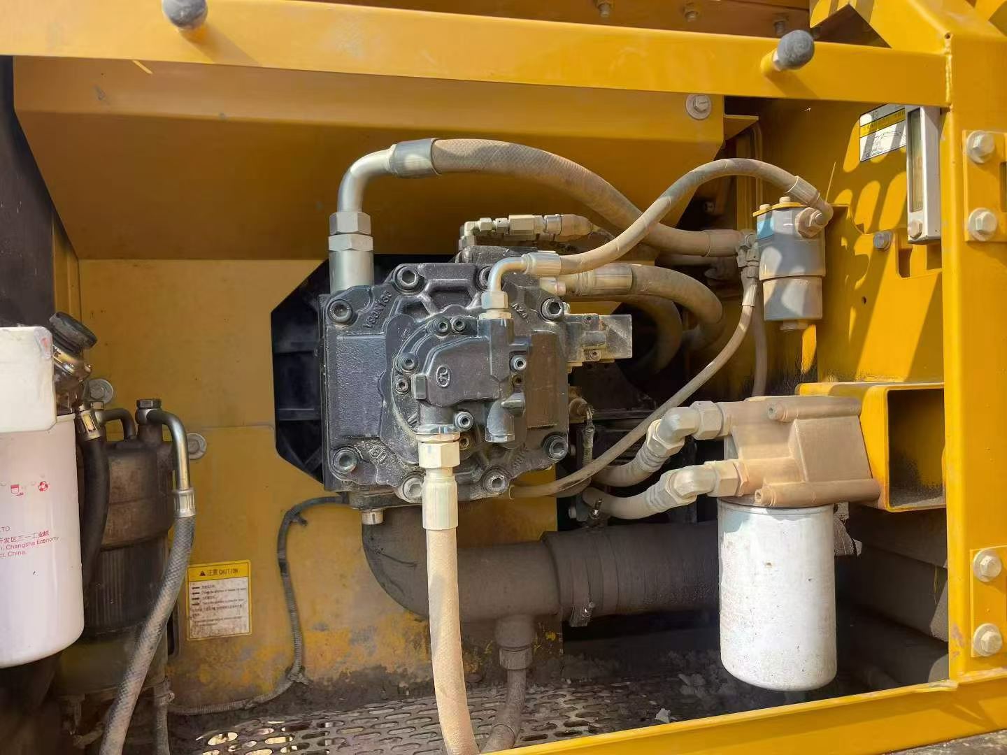 Buy Sany SY205C Used Excavator / 8