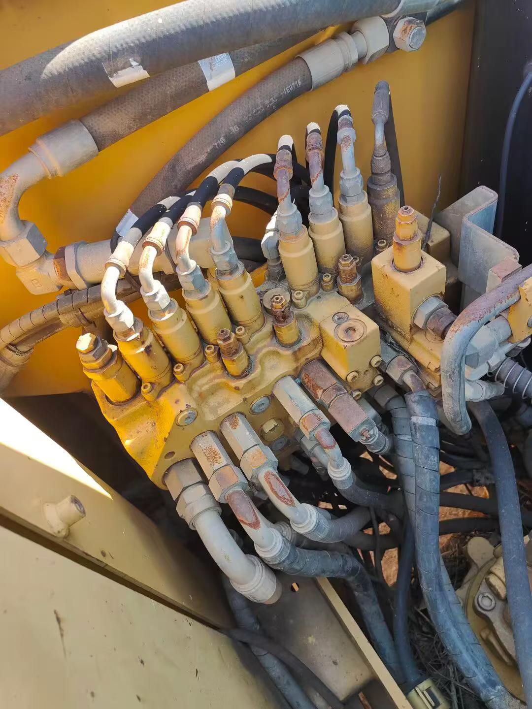 Buy Caterpillar 307B Used Excavator / 5