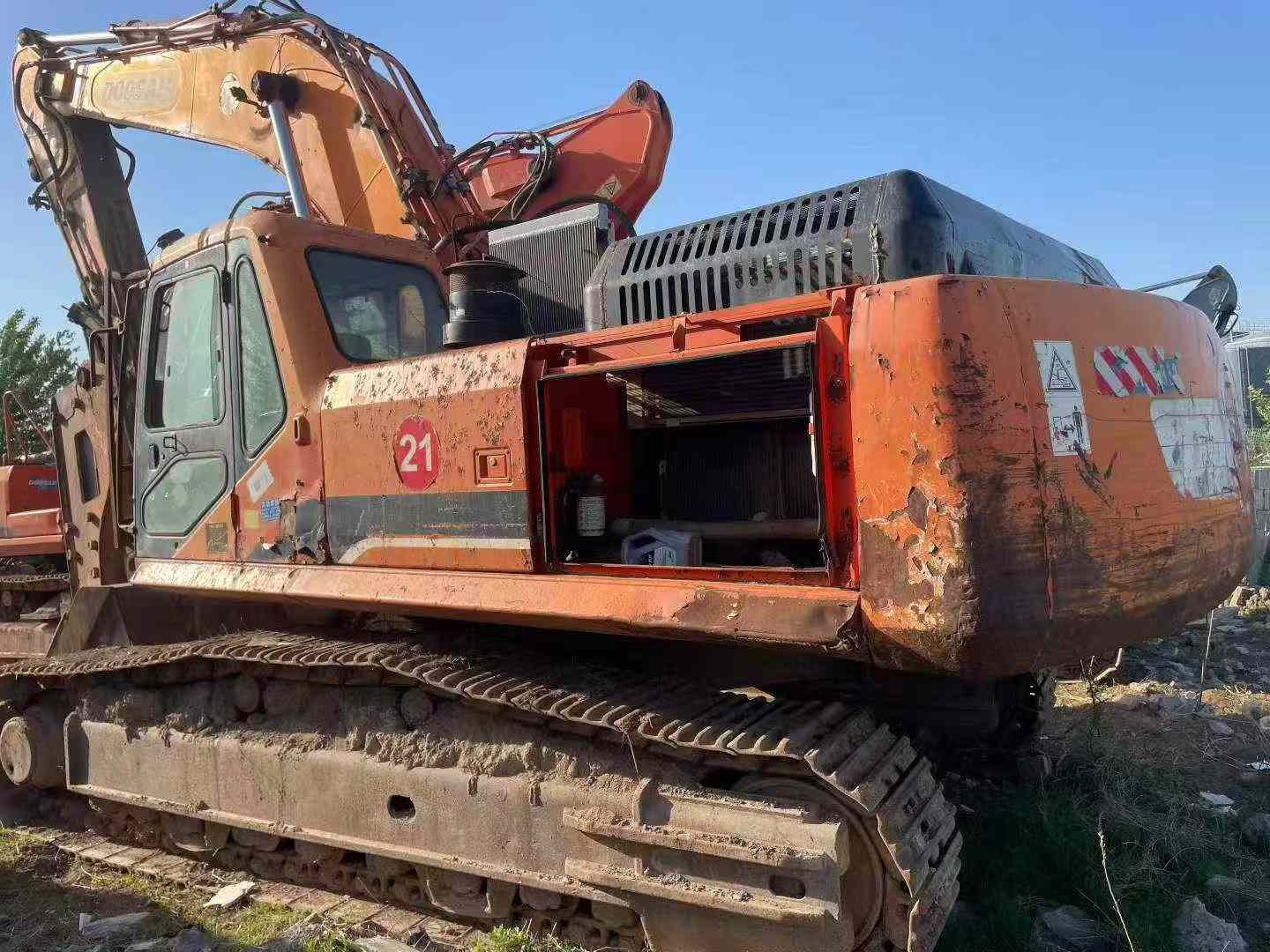 Buy Doosan DH370 Used Excavator / 5