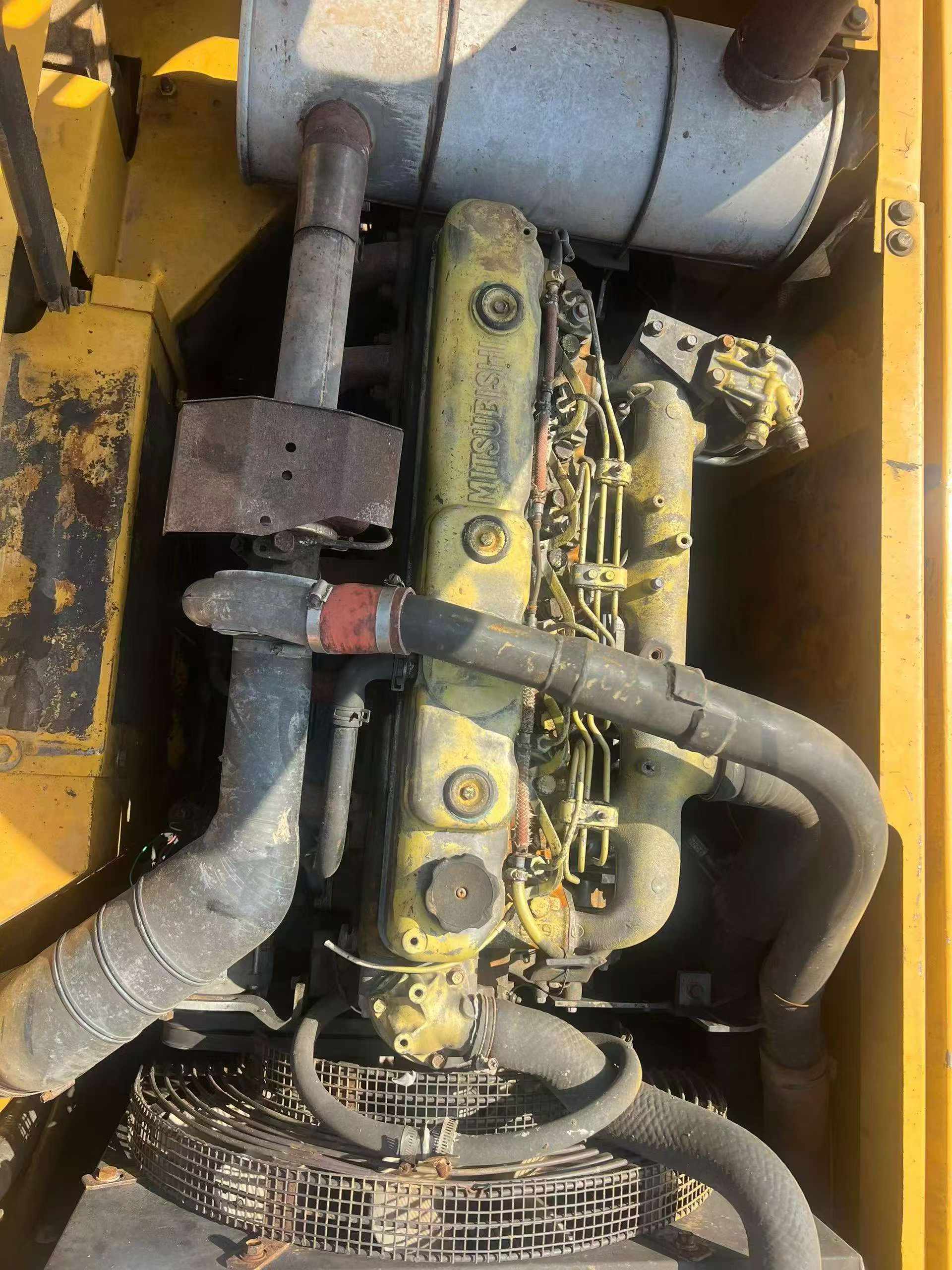 Buy Sany SY215C Used Excavator / 5