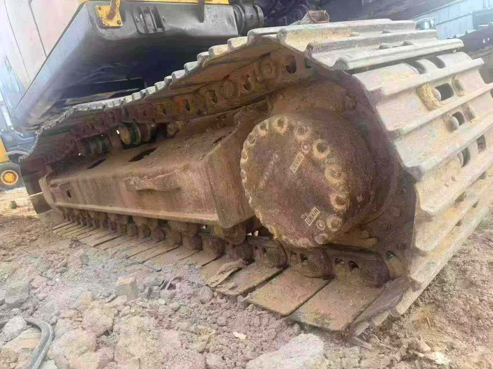 Buy Volvo EC210D Used Excavator / 8