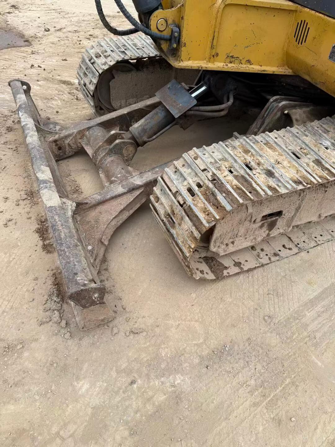 Buy XCMG XE60 Used Excavator / 8