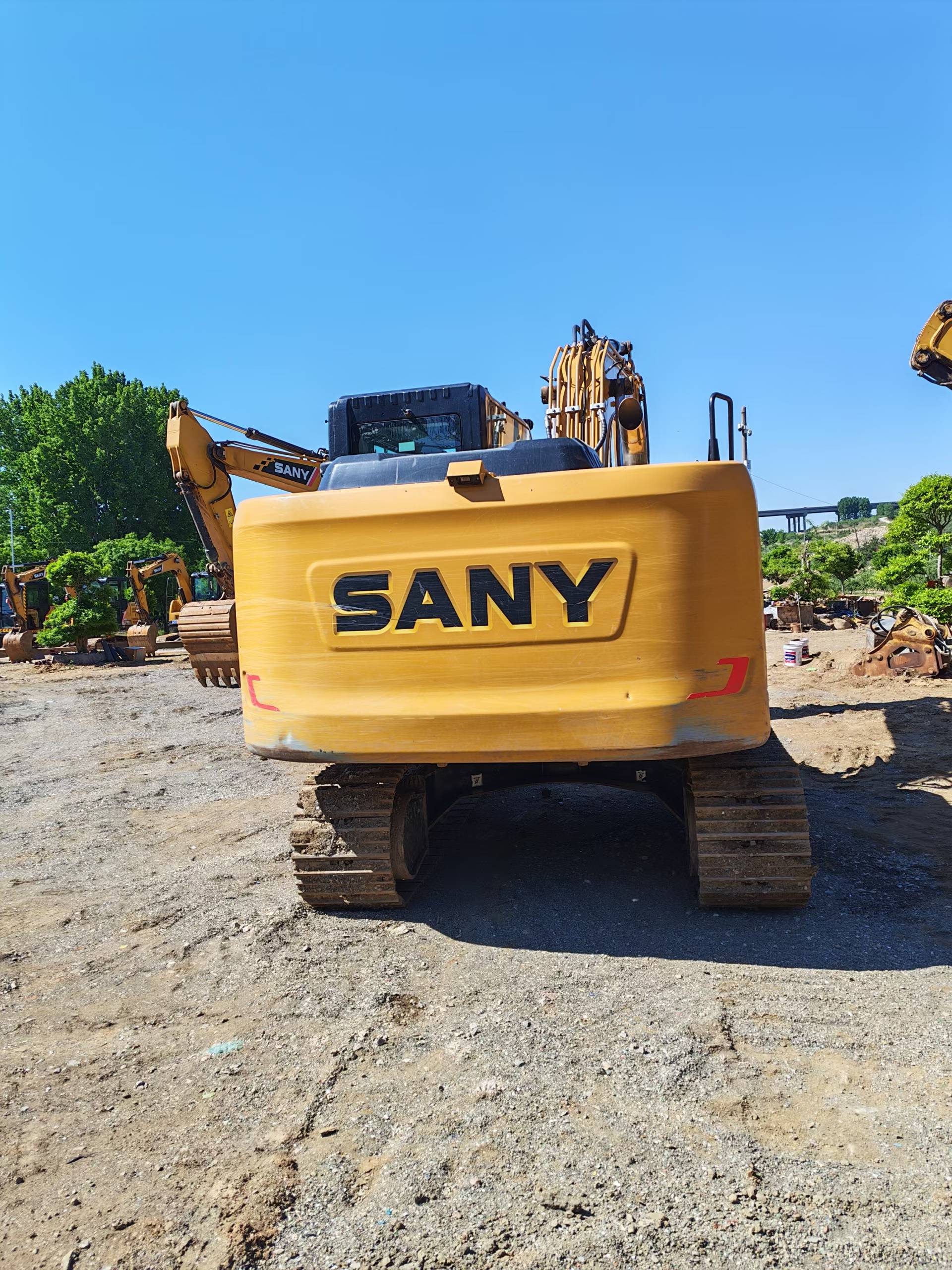 شراء حفارة Sany SY135 مستعملة / 7