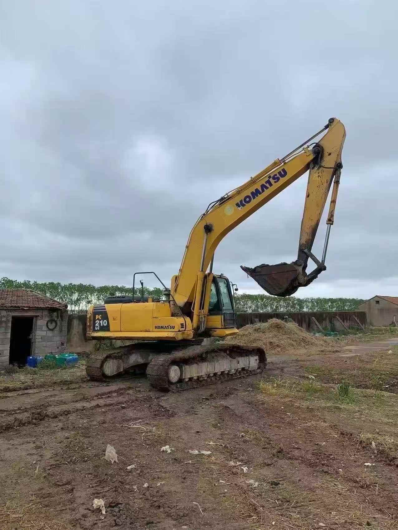 Buy Komatsu PC210LC-8 Used Excavator / 7