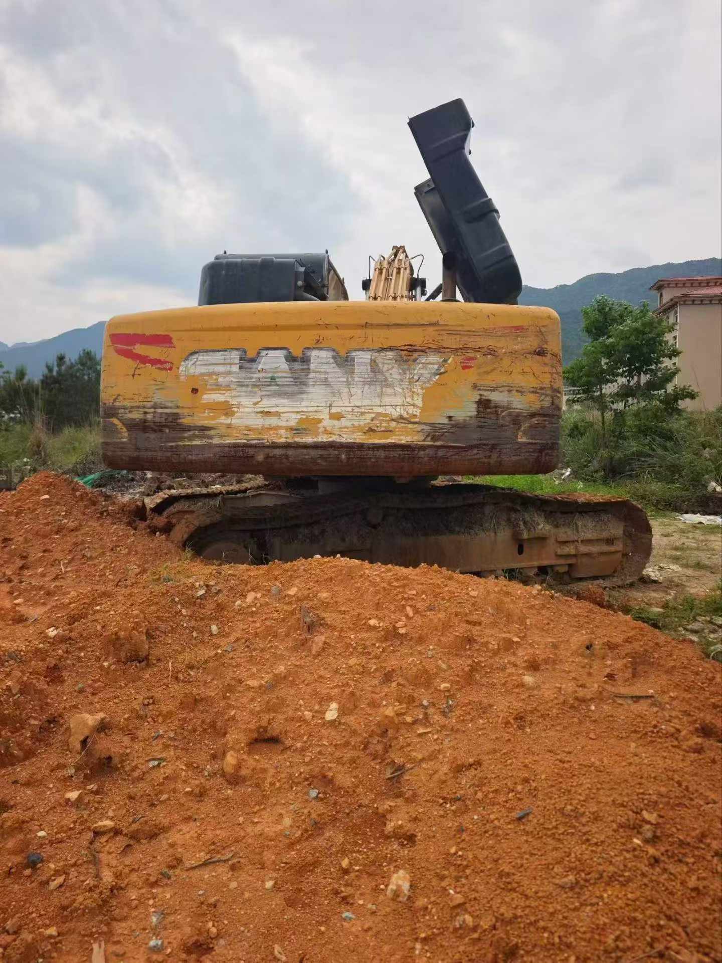 Buy Sany SY205C Used Excavator / 2
