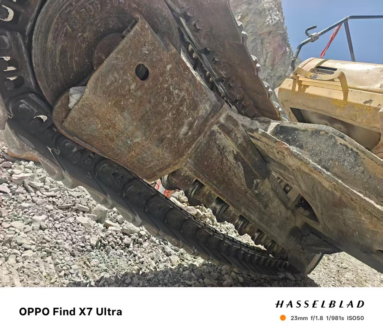 Buy Komatsu PC450-8 Used Excavator / 3