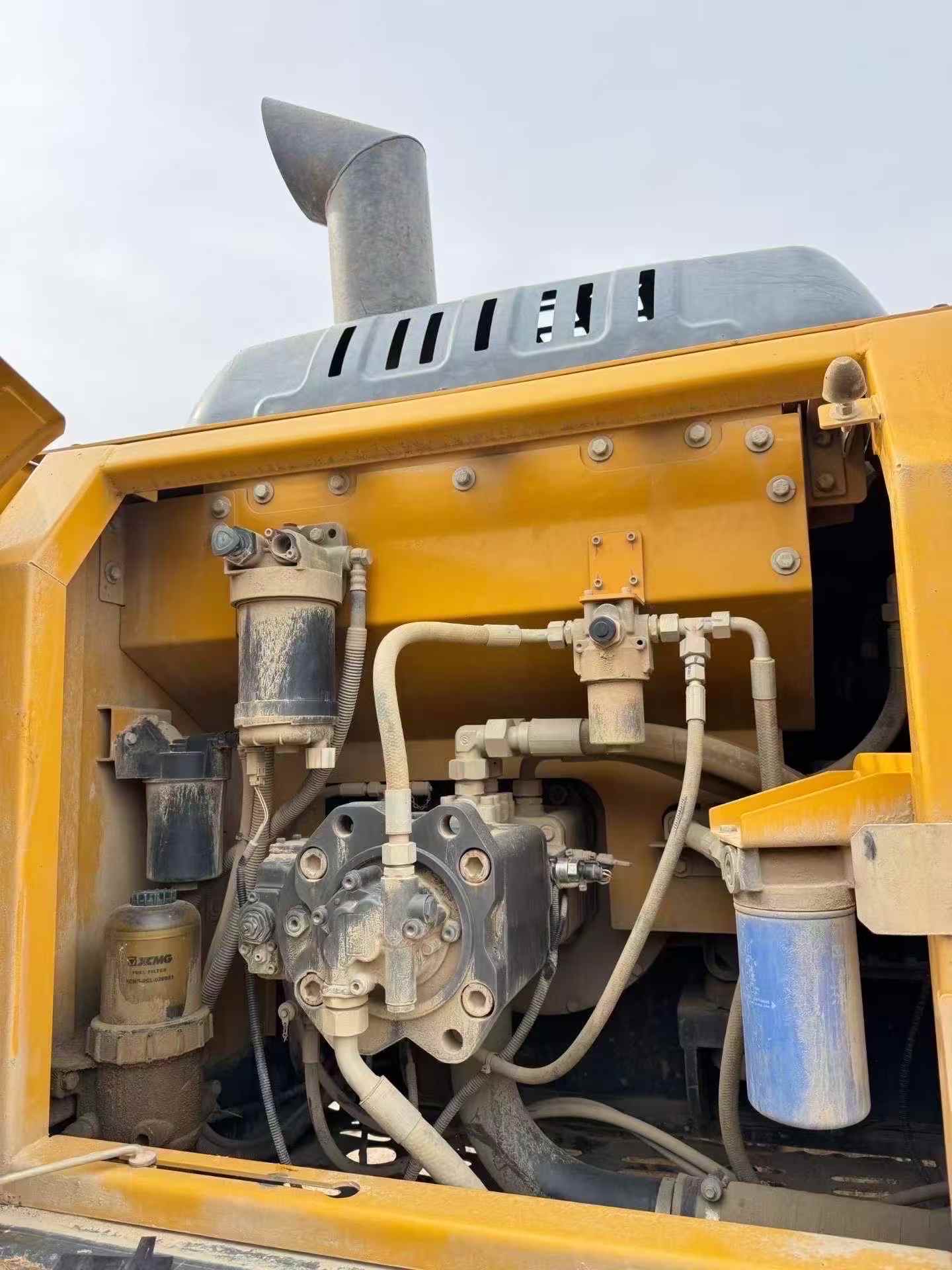 Buy XCMG XE200 Used Excavator / 2