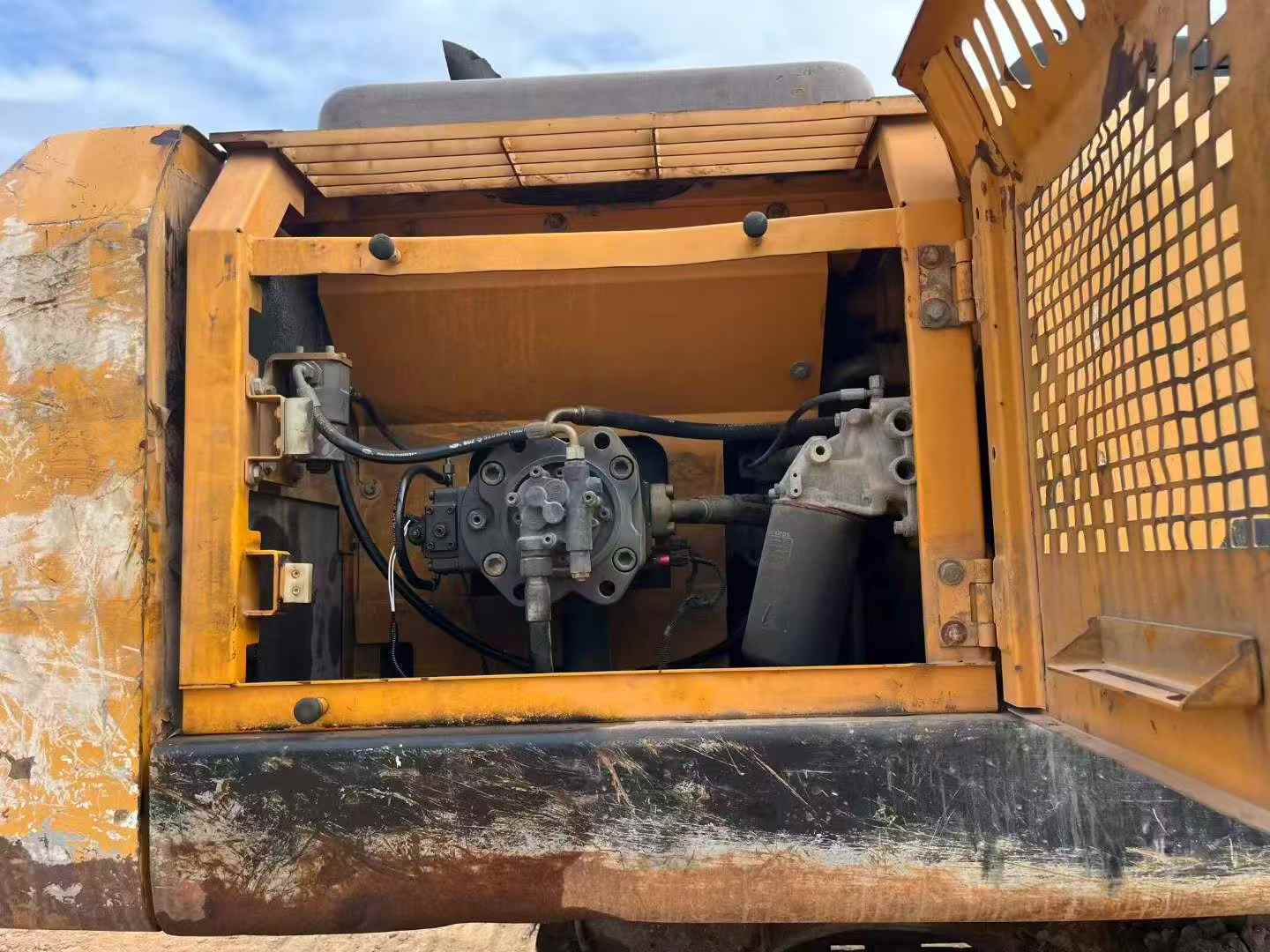 شراء حفارة Sany SY215C مستعملة / 5
