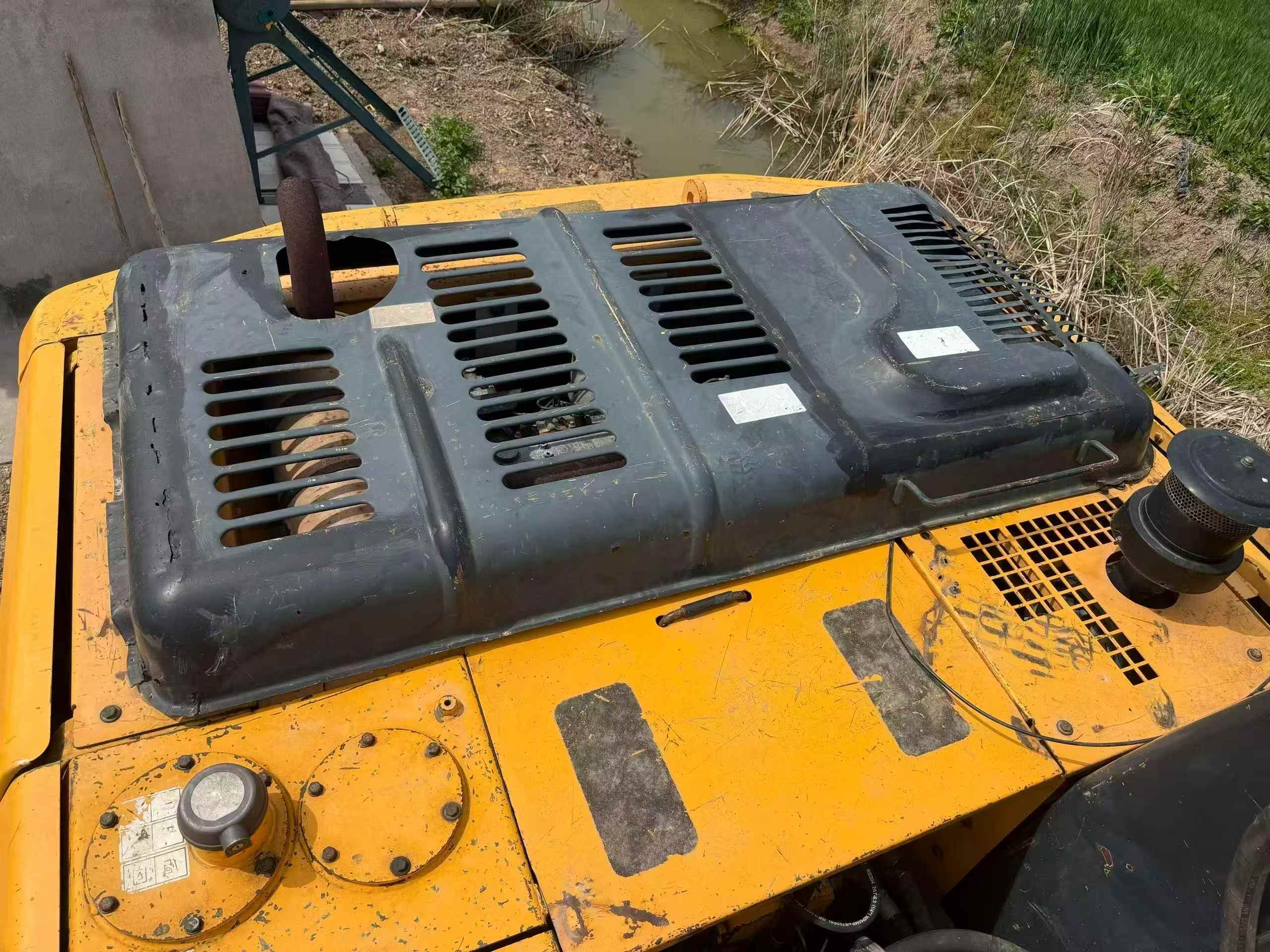 Buy Hyundai R215-7 Used Excavator / 6