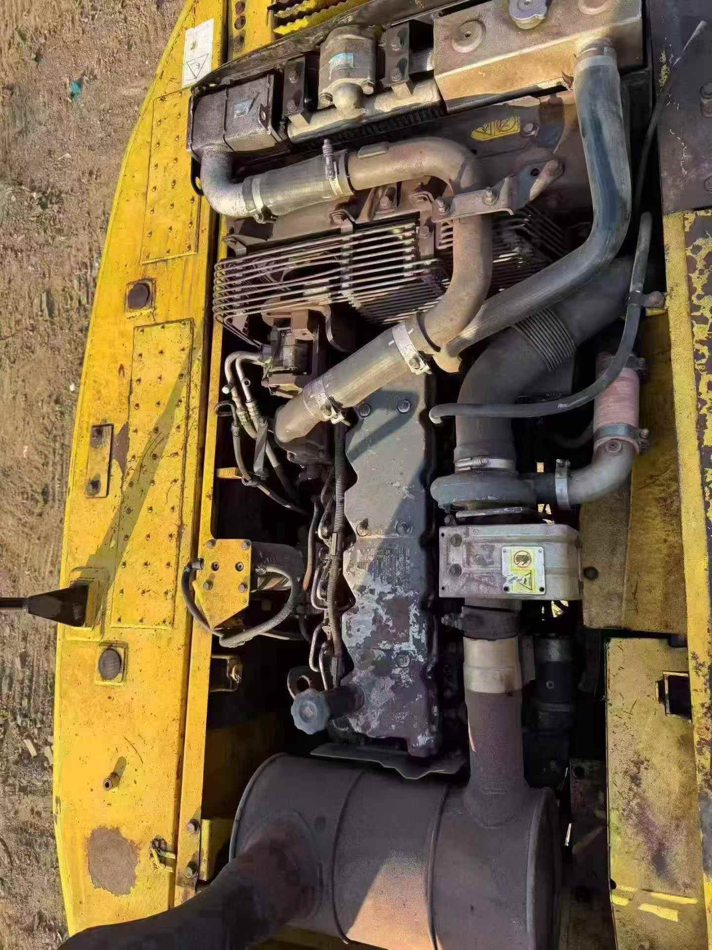 Buy Komatsu PC200-8 Used Excavator / 6