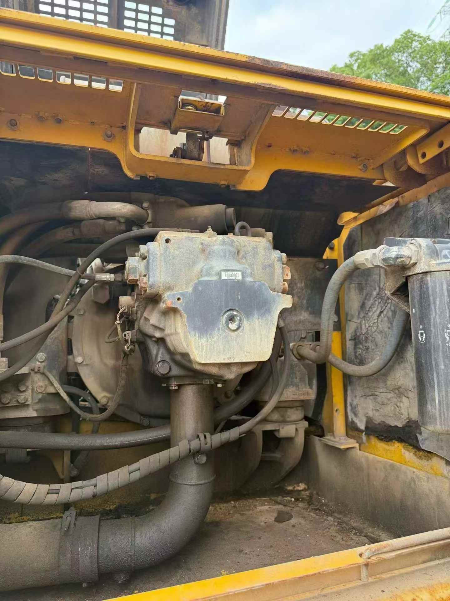 Buy Komatsu PC300-7 Used Excavator / 3
