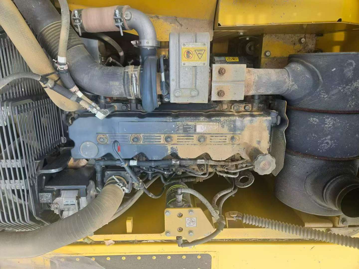 Buy Komatsu PC200 Used Excavator / 2