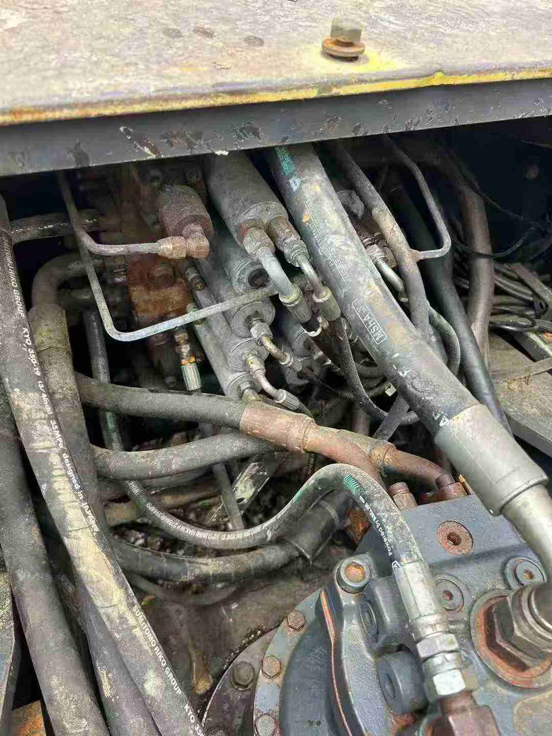 شراء حفارة Sumitomo SH200A3 مستعملة / 7