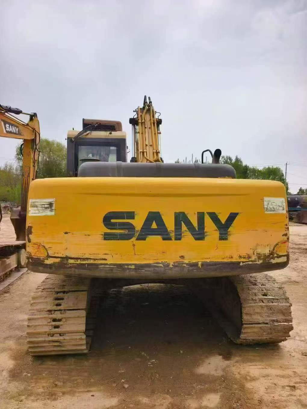 Buy Sany SY215C-8 Used Excavator / 3