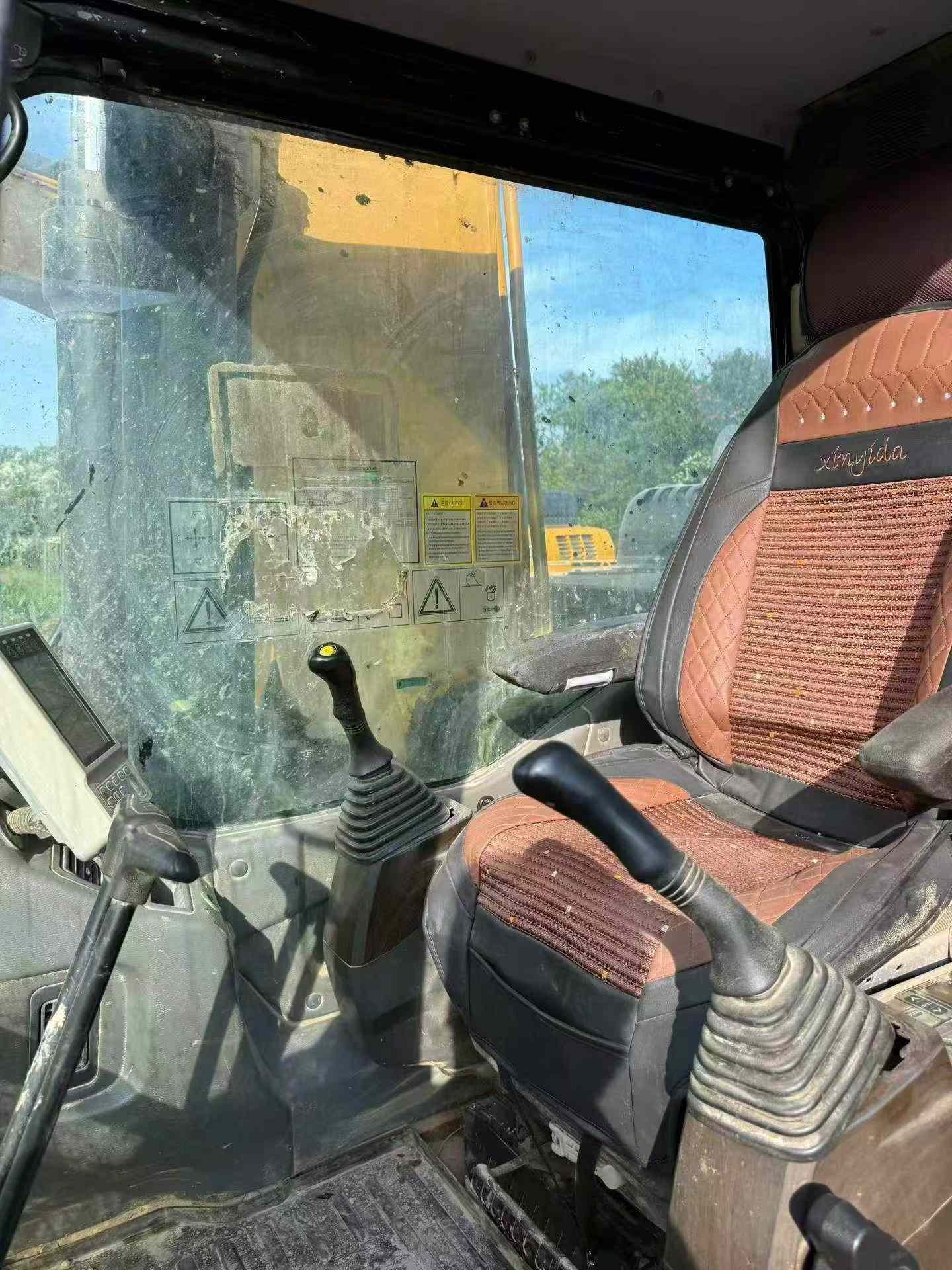 Buy Sany SY245H Used Excavator / 9