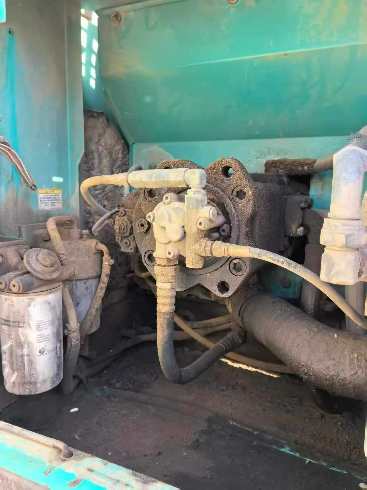Buy Kobelco SK210 Used Excavator / 2