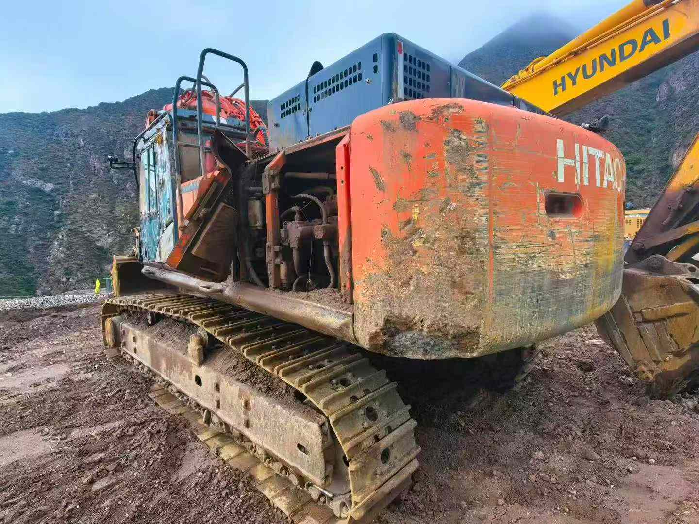 Buy Hitachi ZX20U Used Excavator / 6