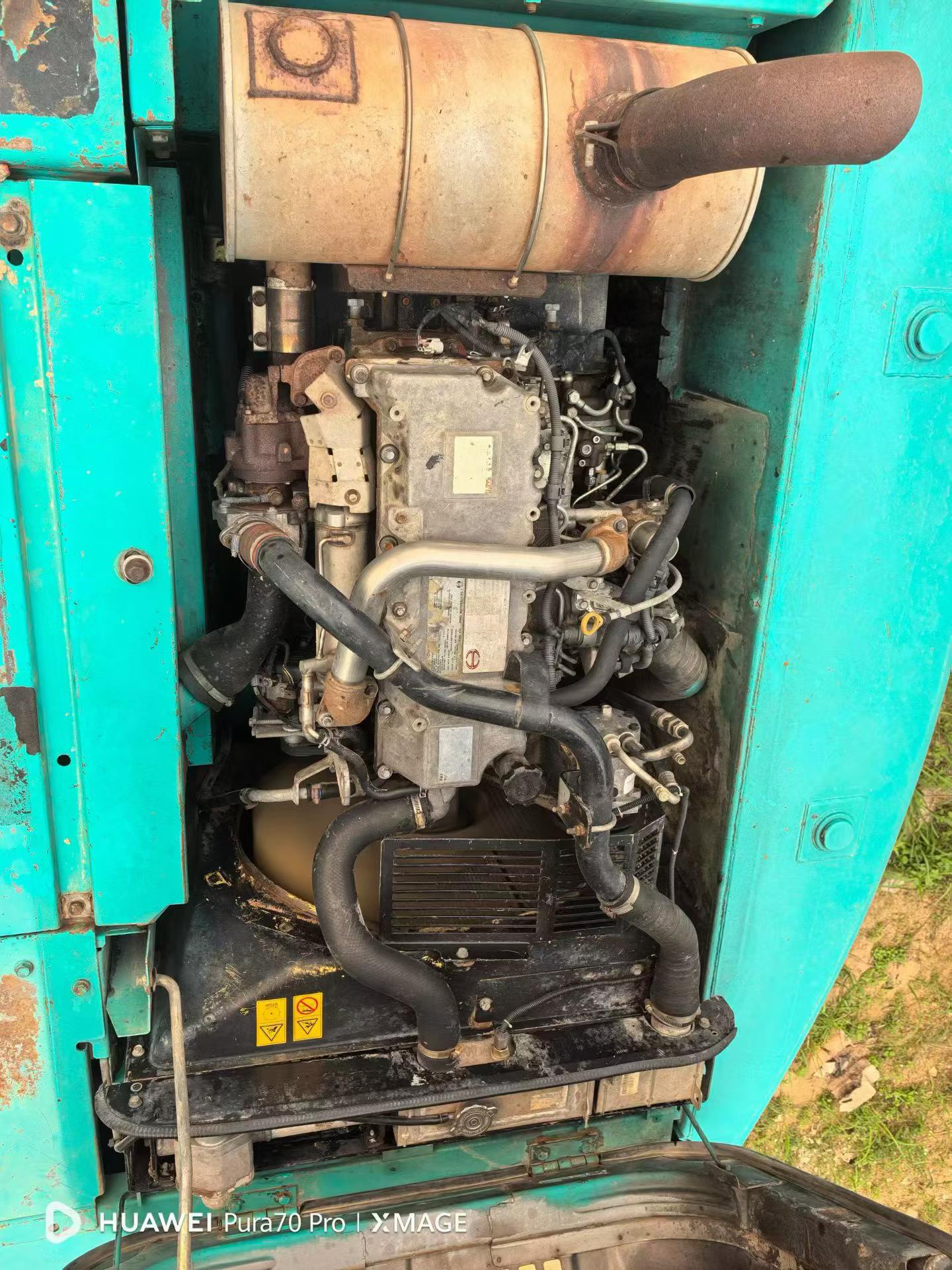 Buy Kobelco SK200-2 Used Excavator / 7