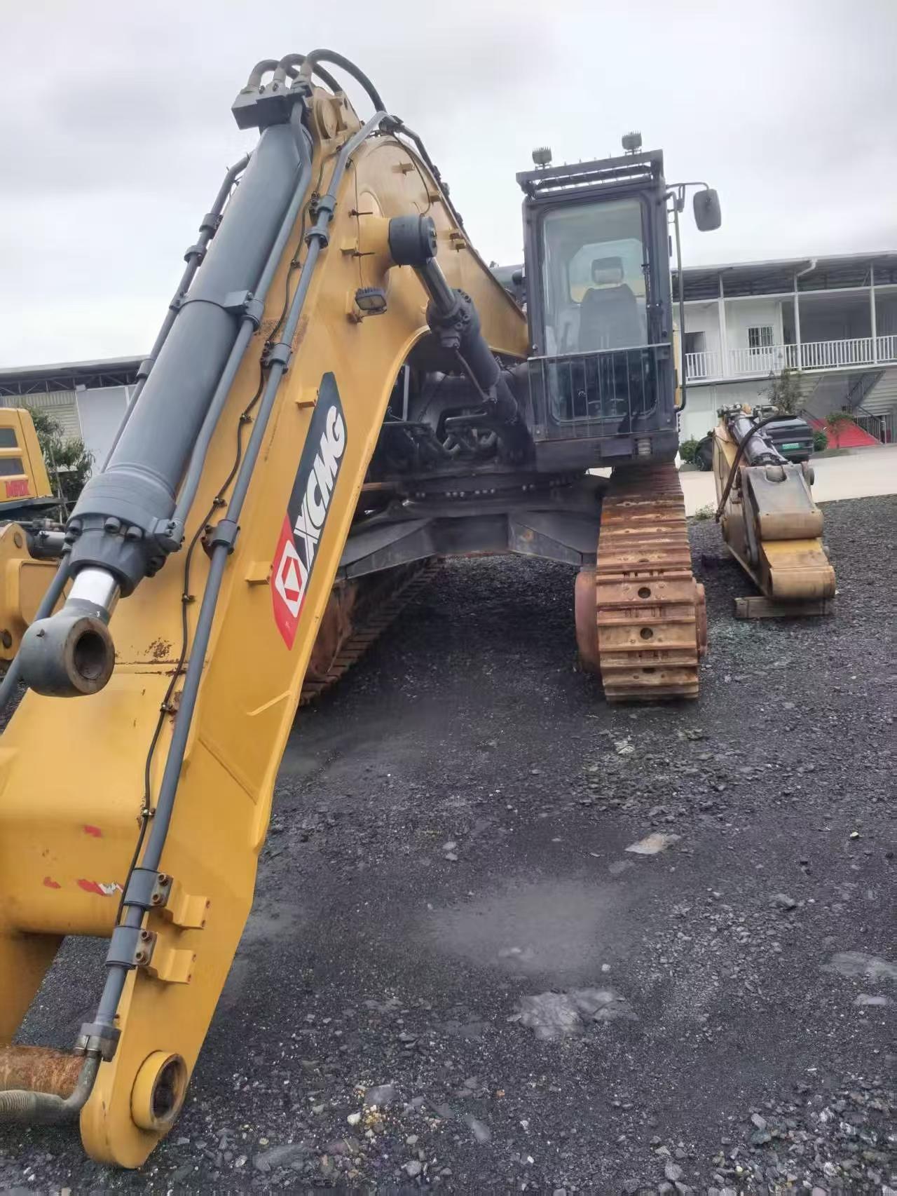 Buy XCMG XE690DK Used Excavator / 2