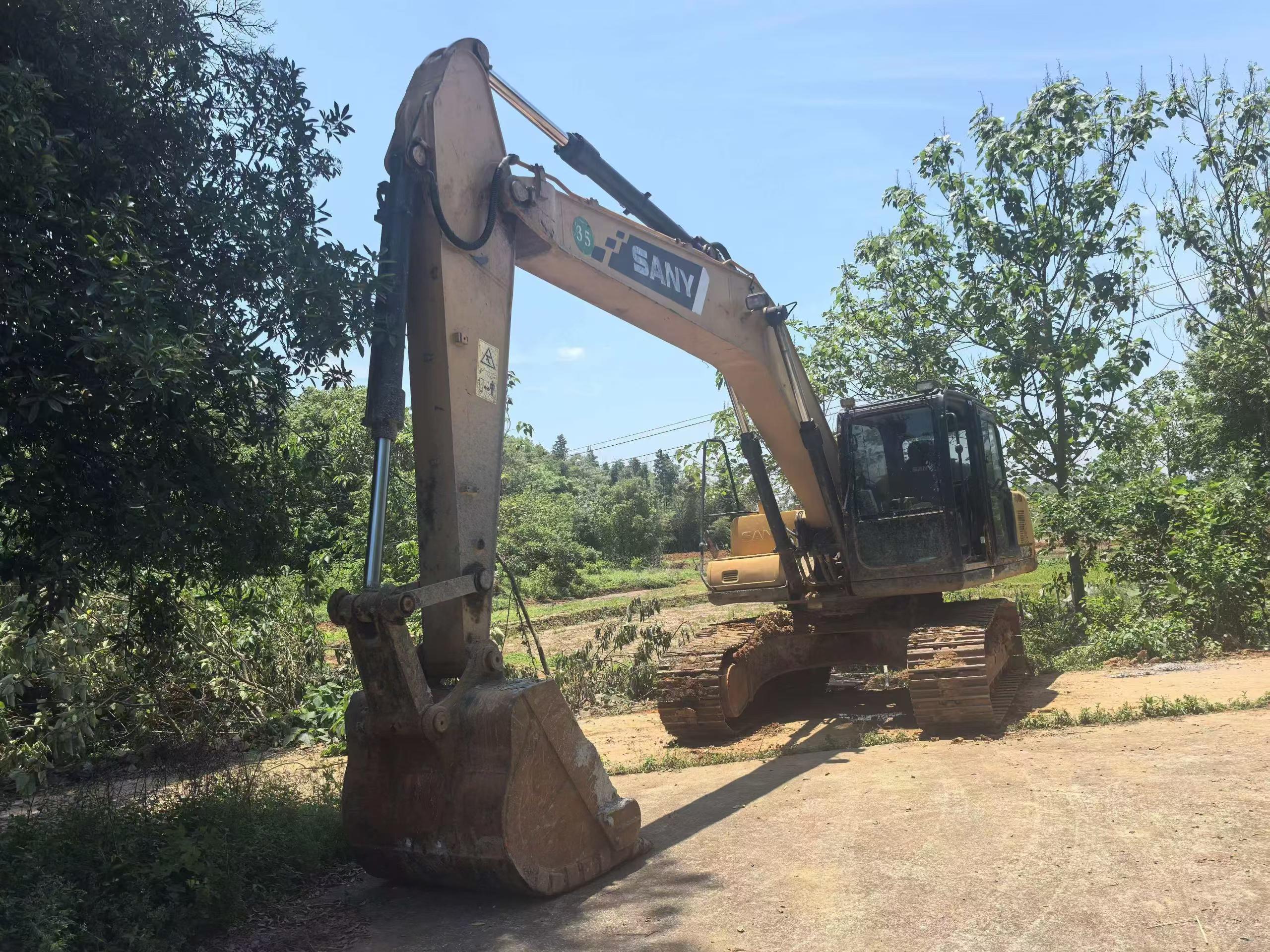 Buy Sany SY195C Used Excavator / 6