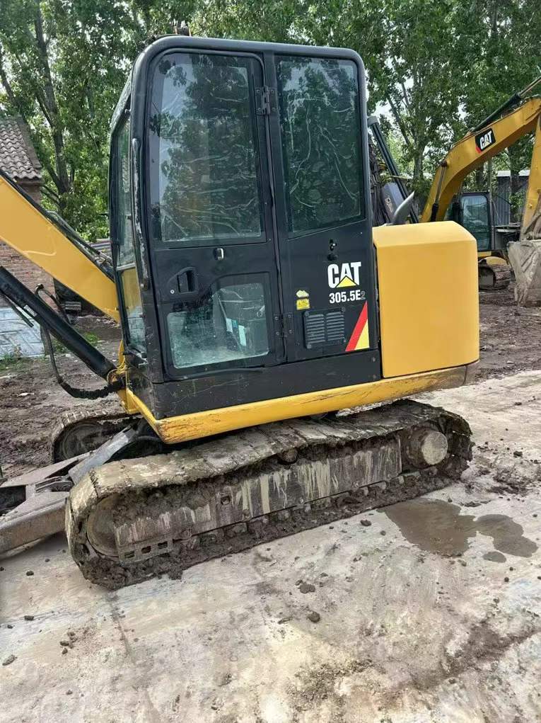 Buy Caterpillar 305.5 Used Excavator / 4