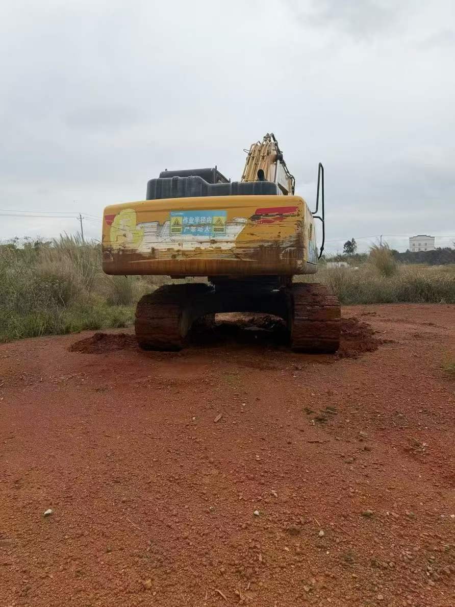 Buy Sany SY200C Used Excavator / 3