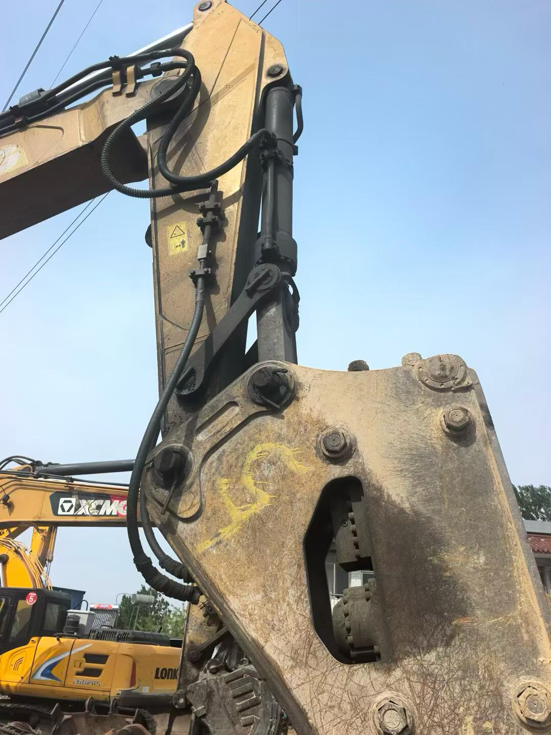 Buy XCMG XE490D Used Excavator / 7
