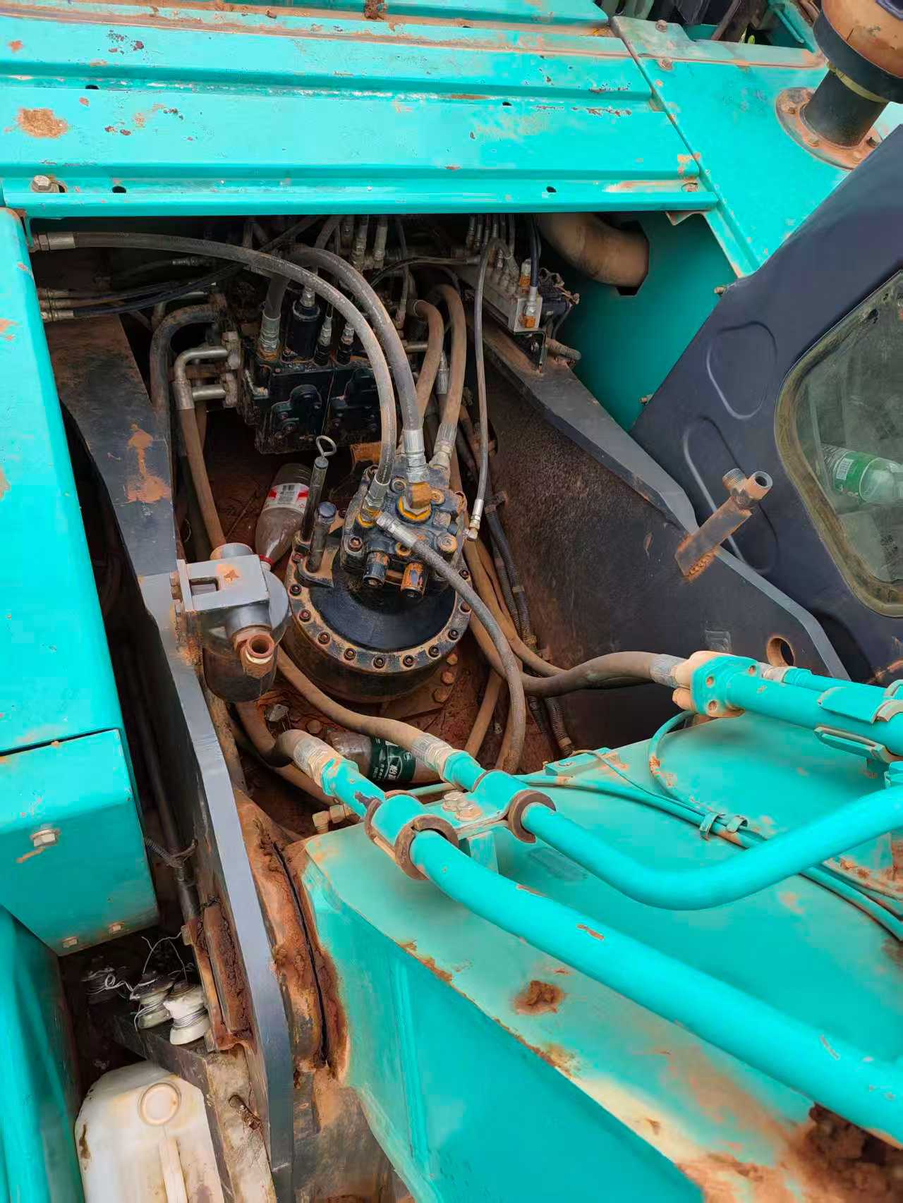 Buy Kobelco SK260 Used Excavator / 6