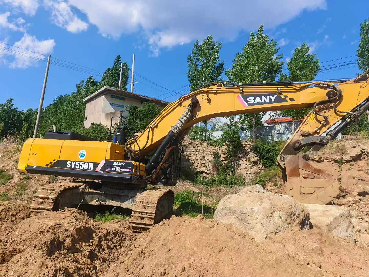 Buy Sany SY550H Used Excavator / 6