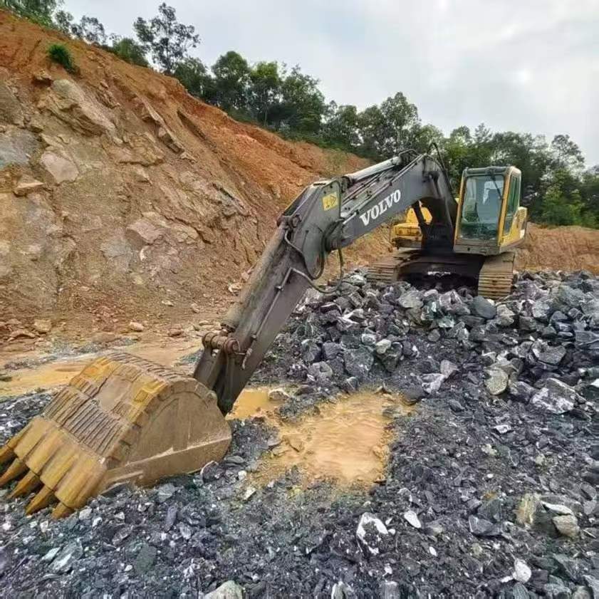 Buy Volvo EC210B Used Excavator / 4
