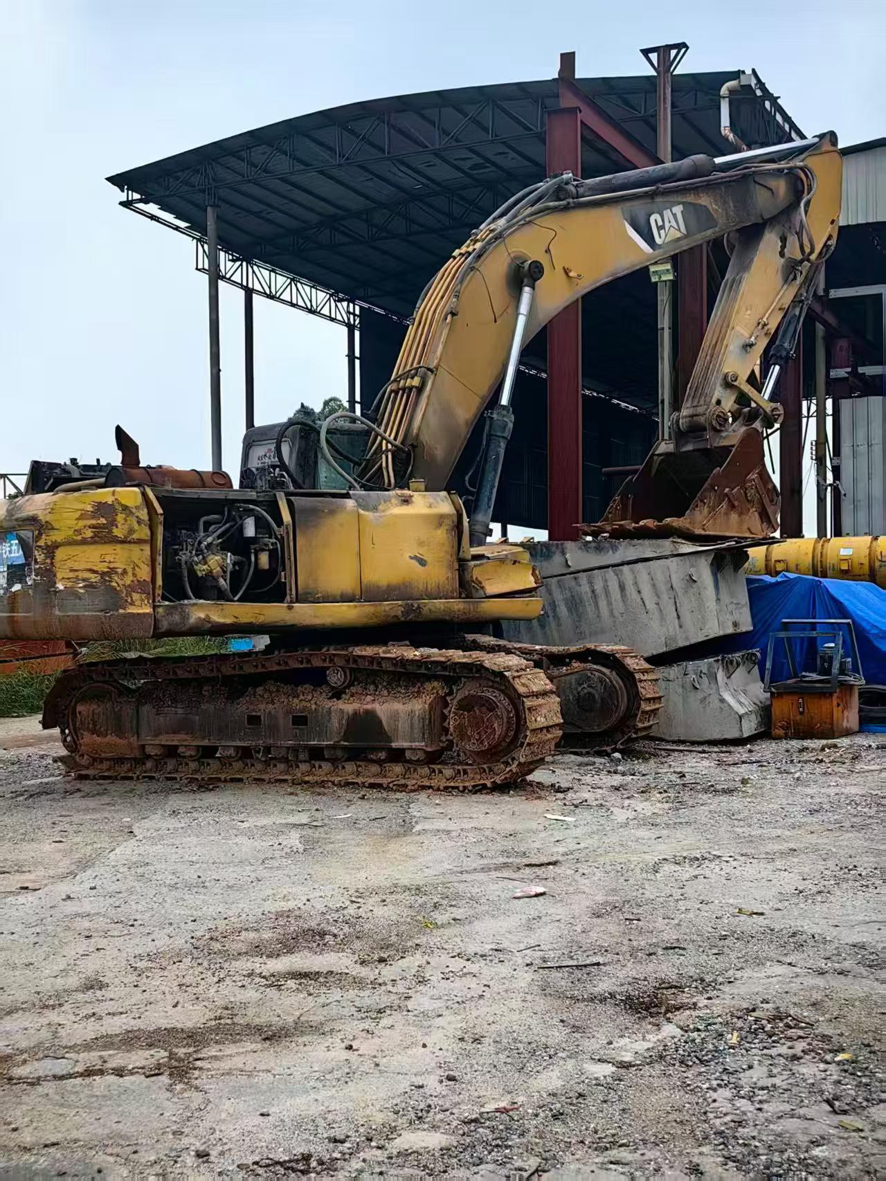 Buy Caterpillar 336E Used Excavator / 2