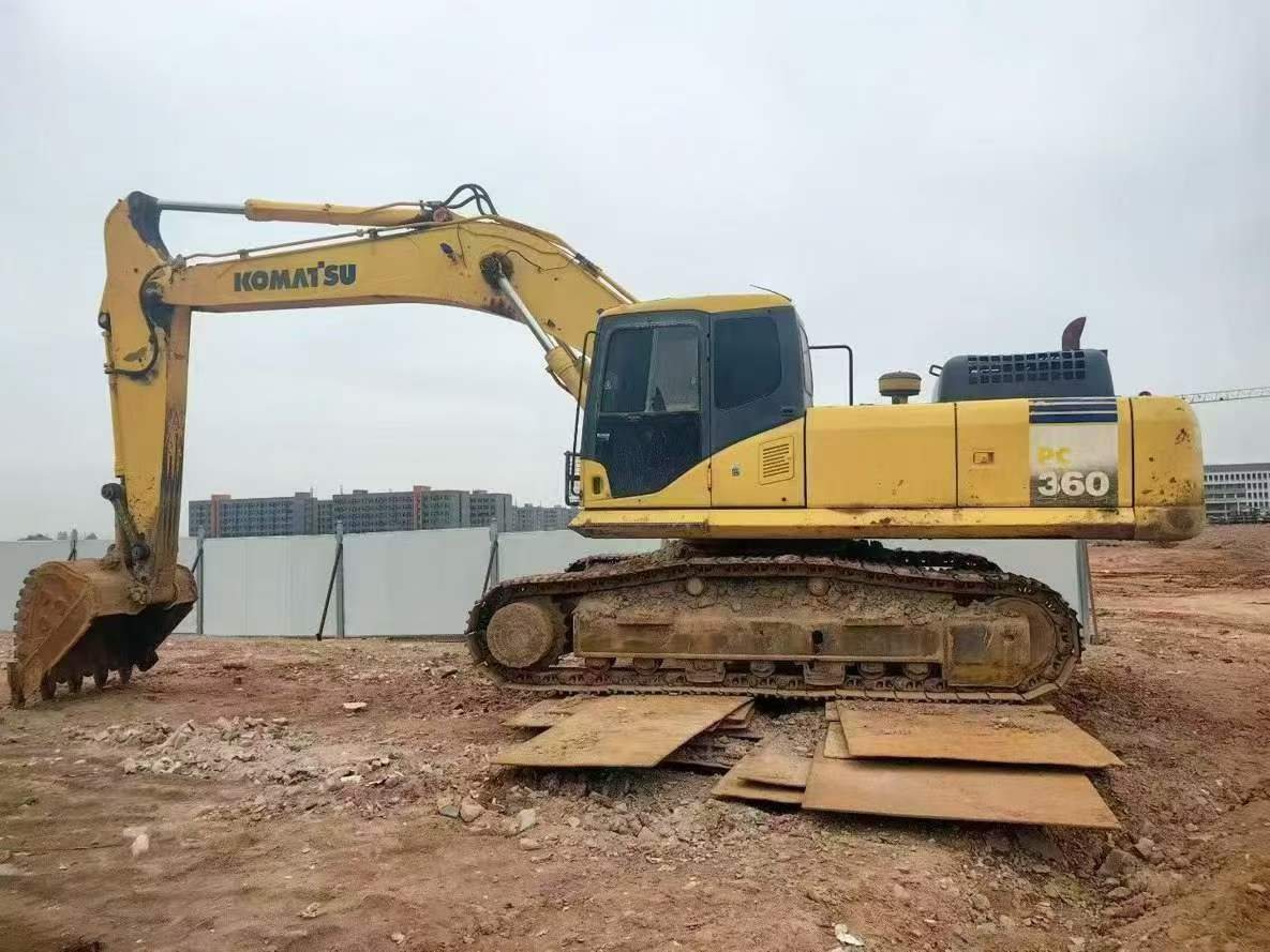 Buy Komatsu PC360-7 Used Excavator / 3