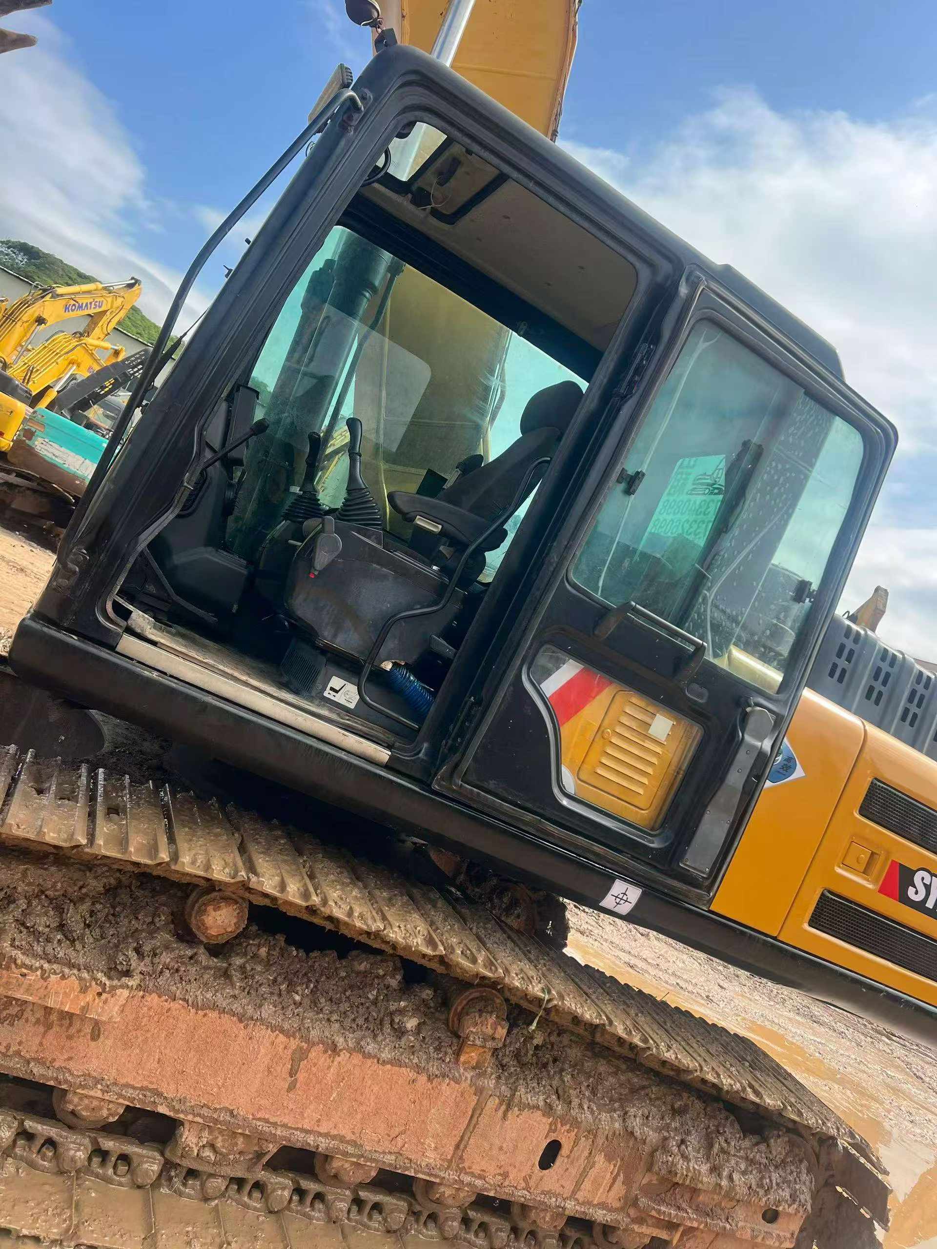 Buy Sany SY215C Used Excavator / 8