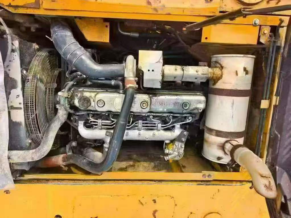Buy Sany SY215C-8 Used Excavator / 5