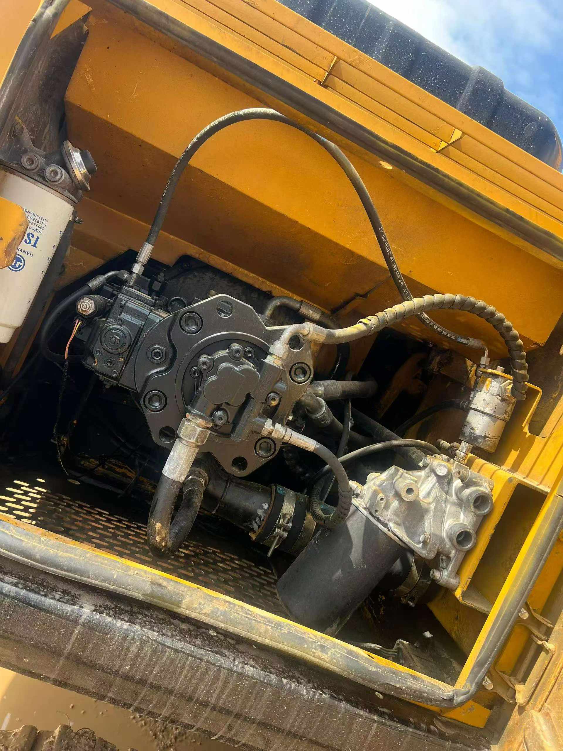 Buy Sany SY215C Used Excavator / 7