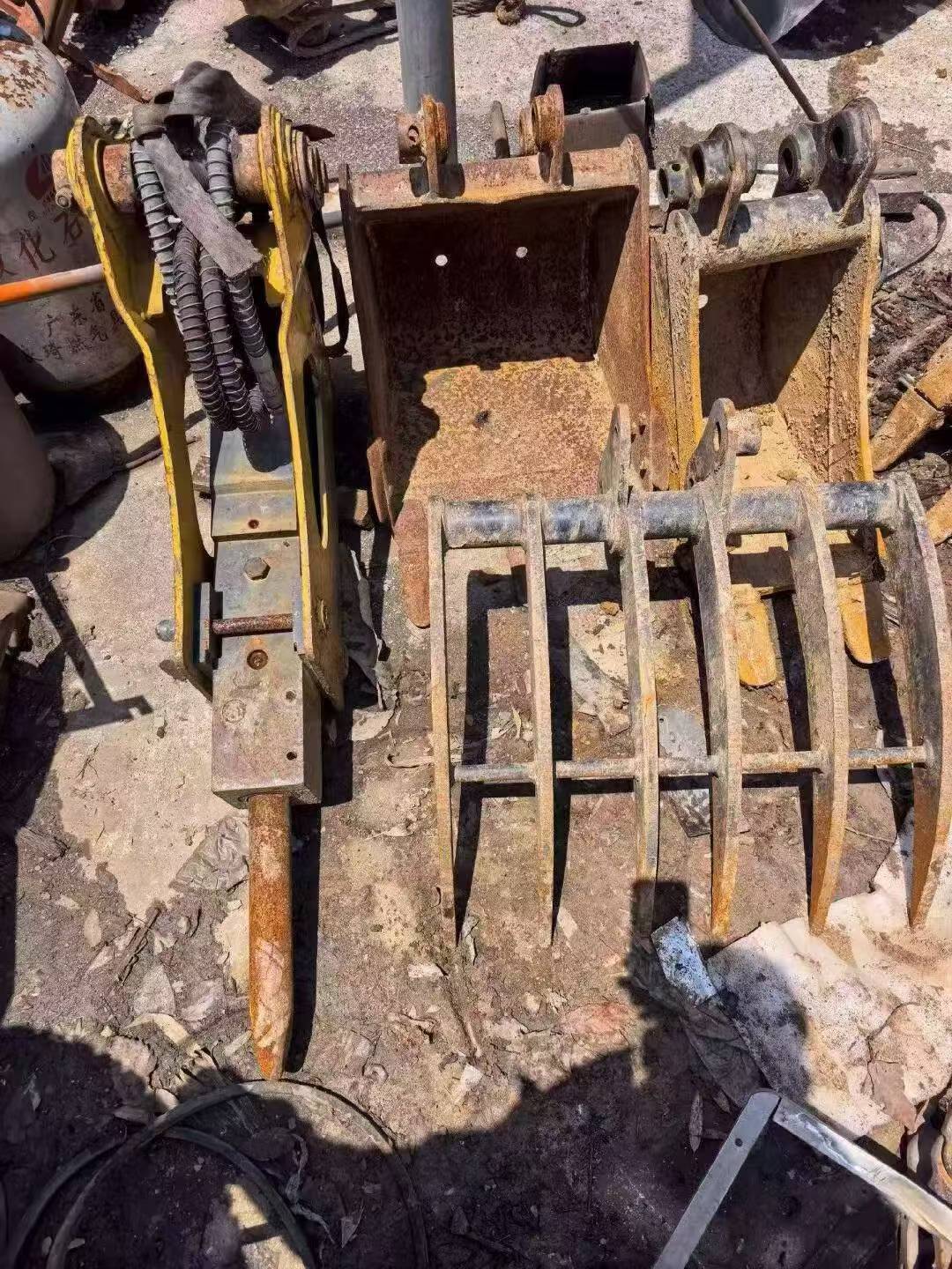 Buy XCMG XE26U Used Excavator / 8
