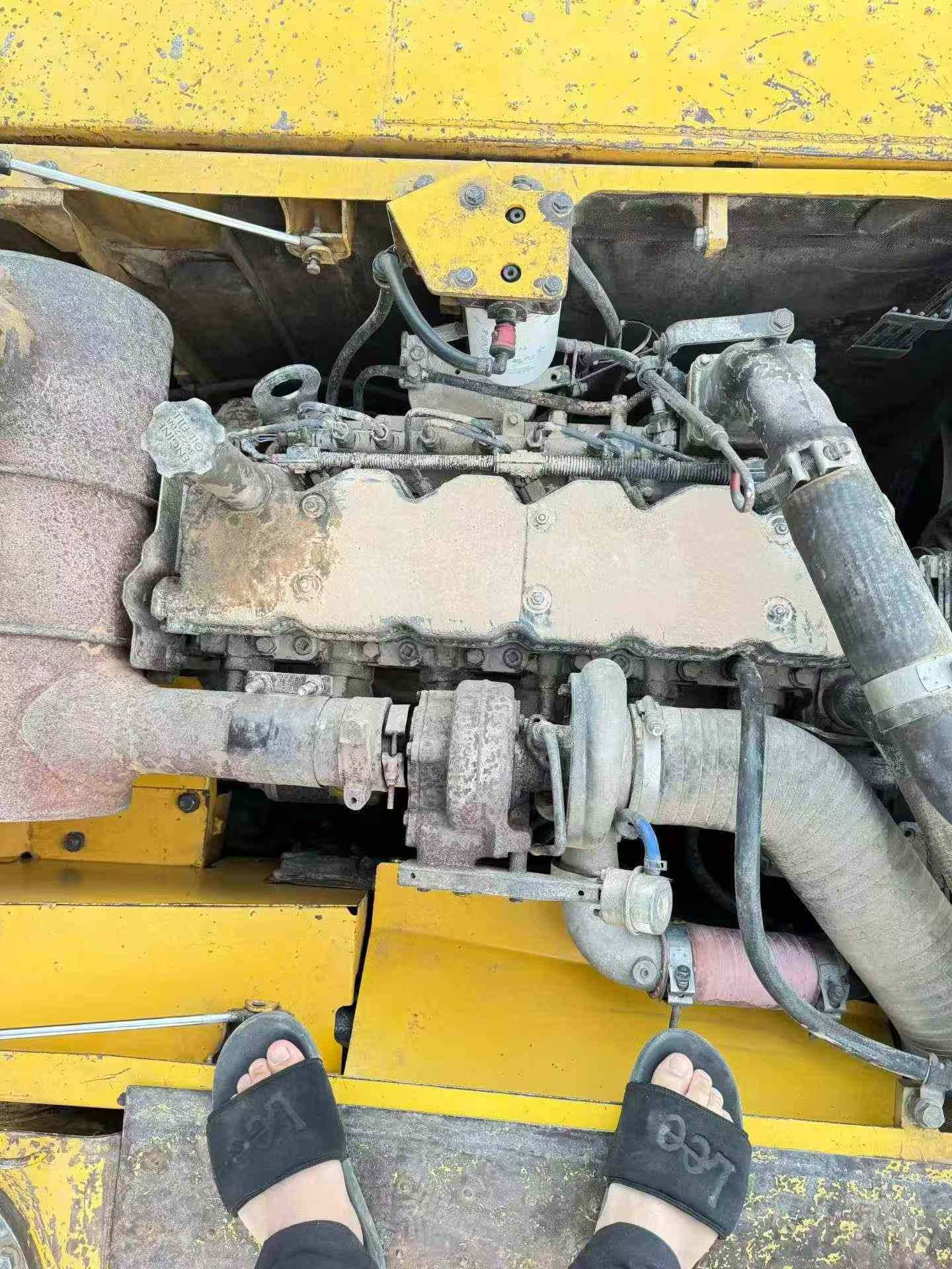 Buy Komatsu PC240-6 Used Excavator / 2