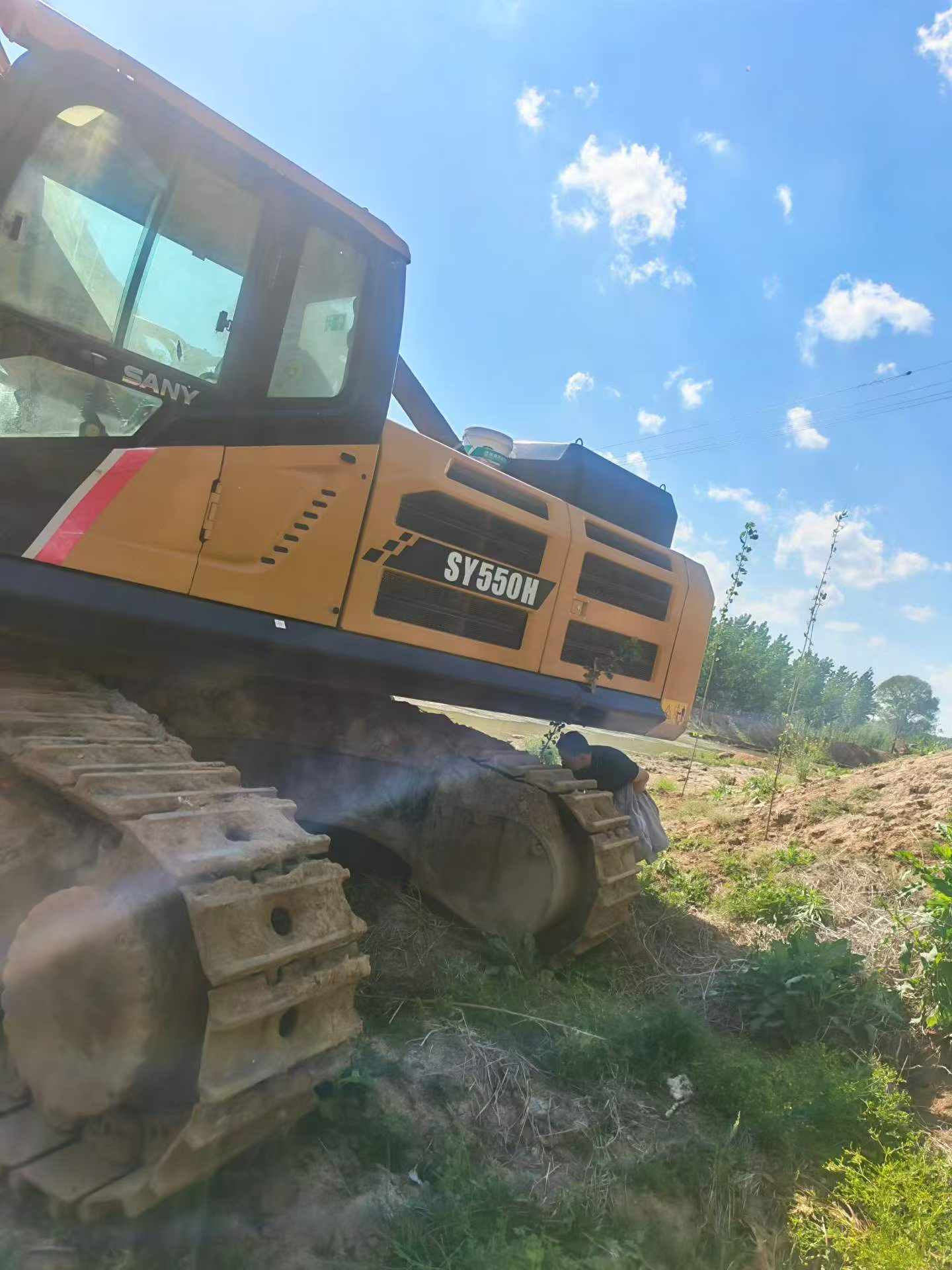 Buy Sany SY550H Used Excavator / 3