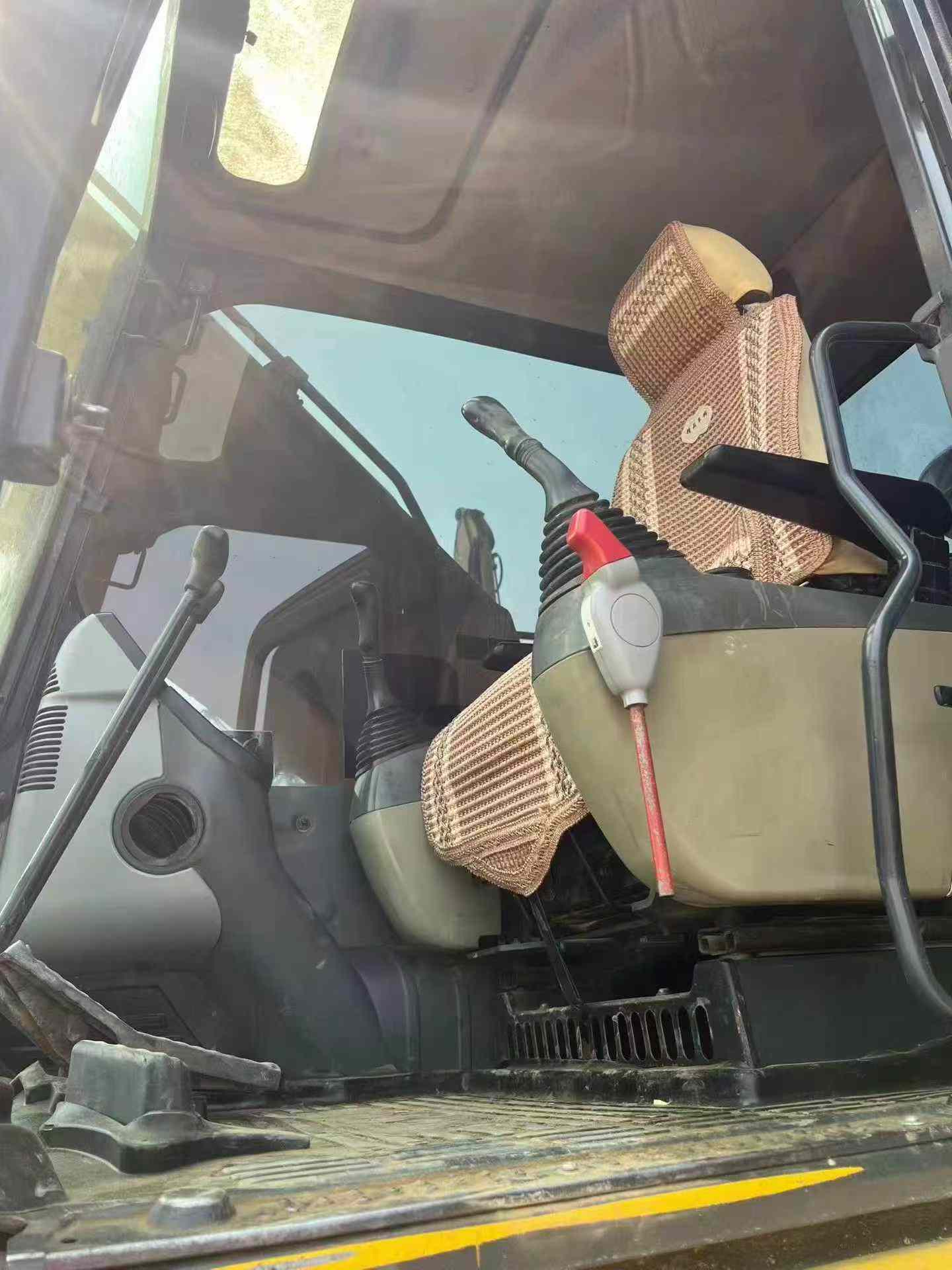 Buy Komatsu PC210 Used Excavator / 5