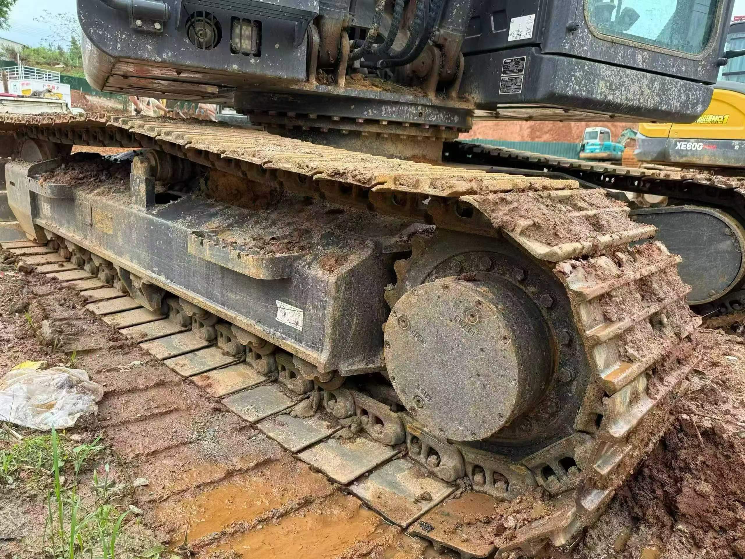 Buy XCMG XE135GA Used Excavator / 4