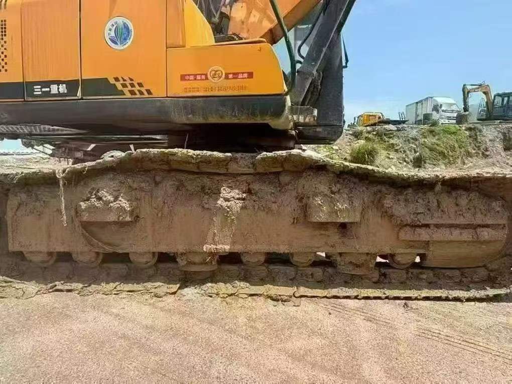 Buy Sany SY215C-8 Used Excavator / 4