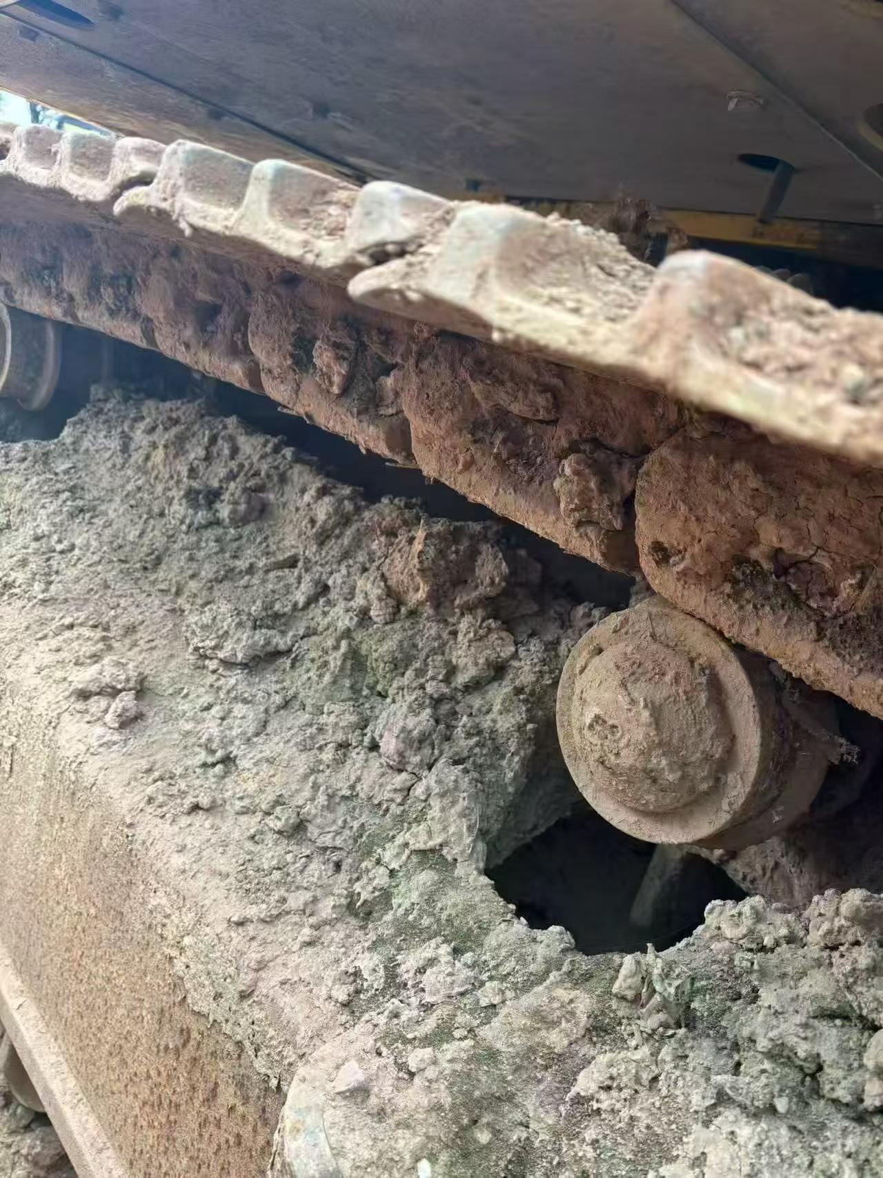 Buy Komatsu PC200-8 Used Excavator / 8