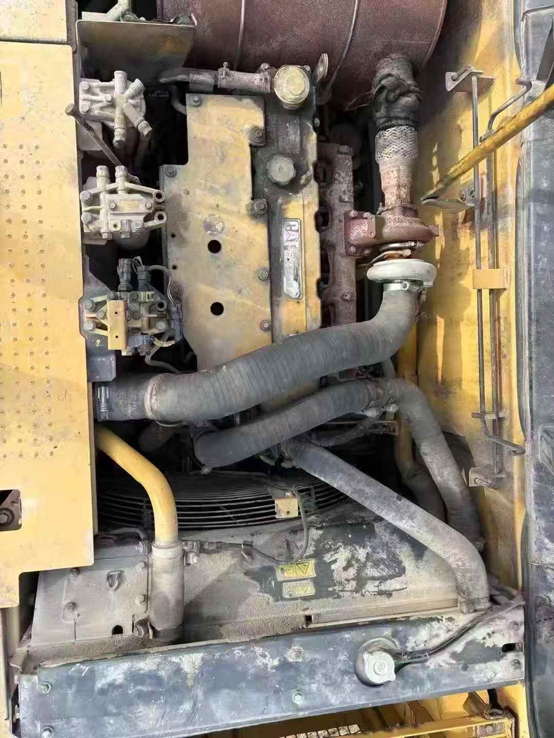 Buy Caterpillar 320D Used Excavator / 5