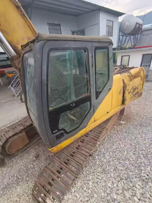 Buy Sumitomo SH210-5 Used Excavator / 6