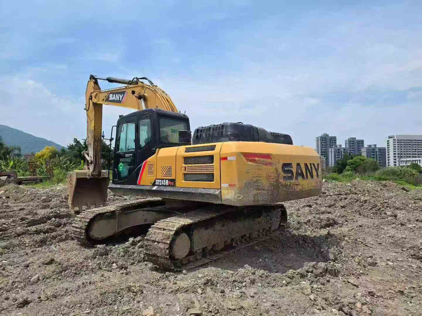 Buy Sany SY245H Used Excavator / 4