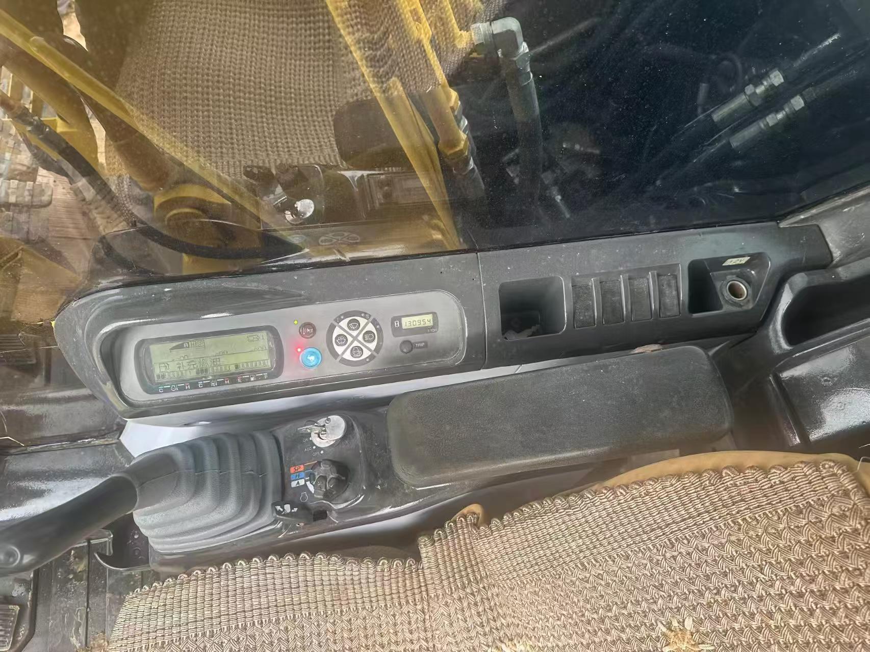 Buy Sumitomo SH130-3 Used Excavator / 5