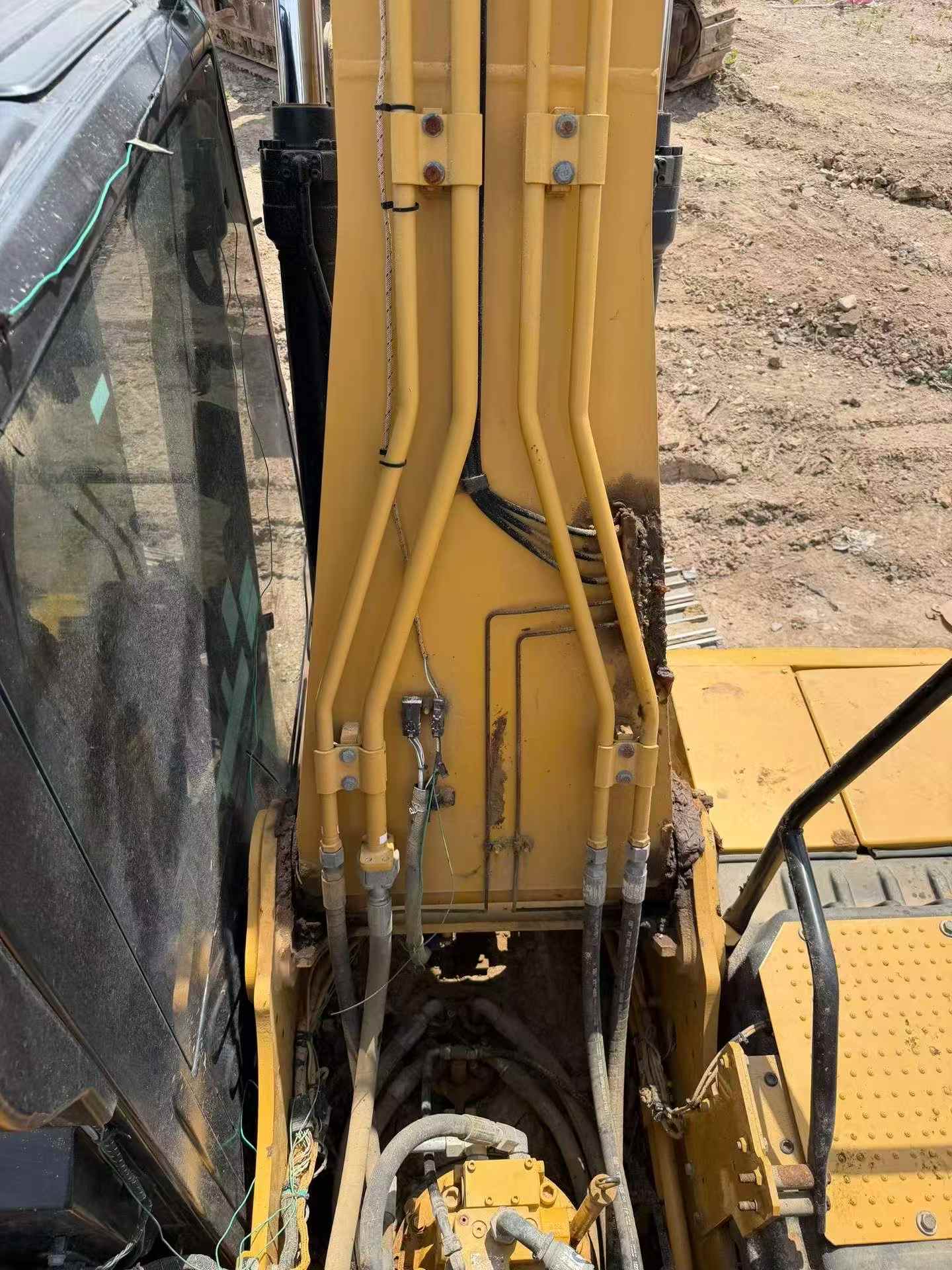 Buy Caterpillar 320GC Used Excavator / 9
